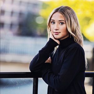 Meet your Posher, Mackenzie